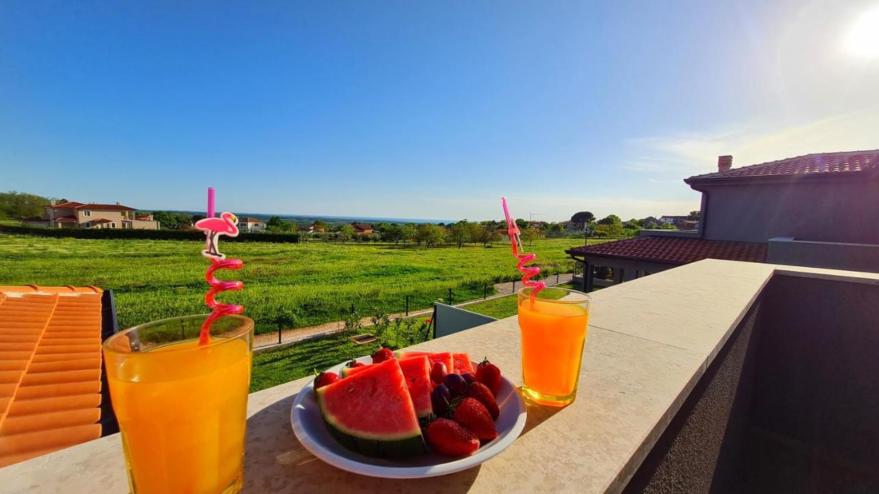 Villa Robert Kaštelir Zewnętrze zdjęcie