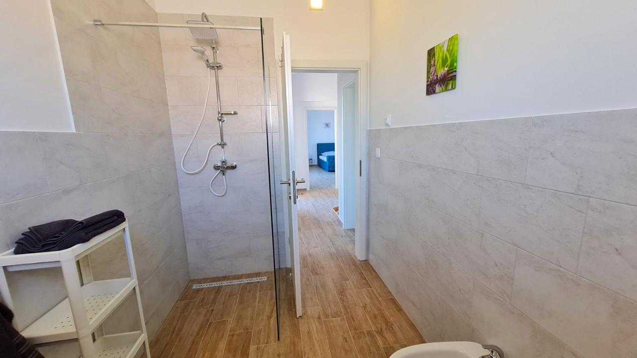 Villa Robert Kaštelir Zewnętrze zdjęcie