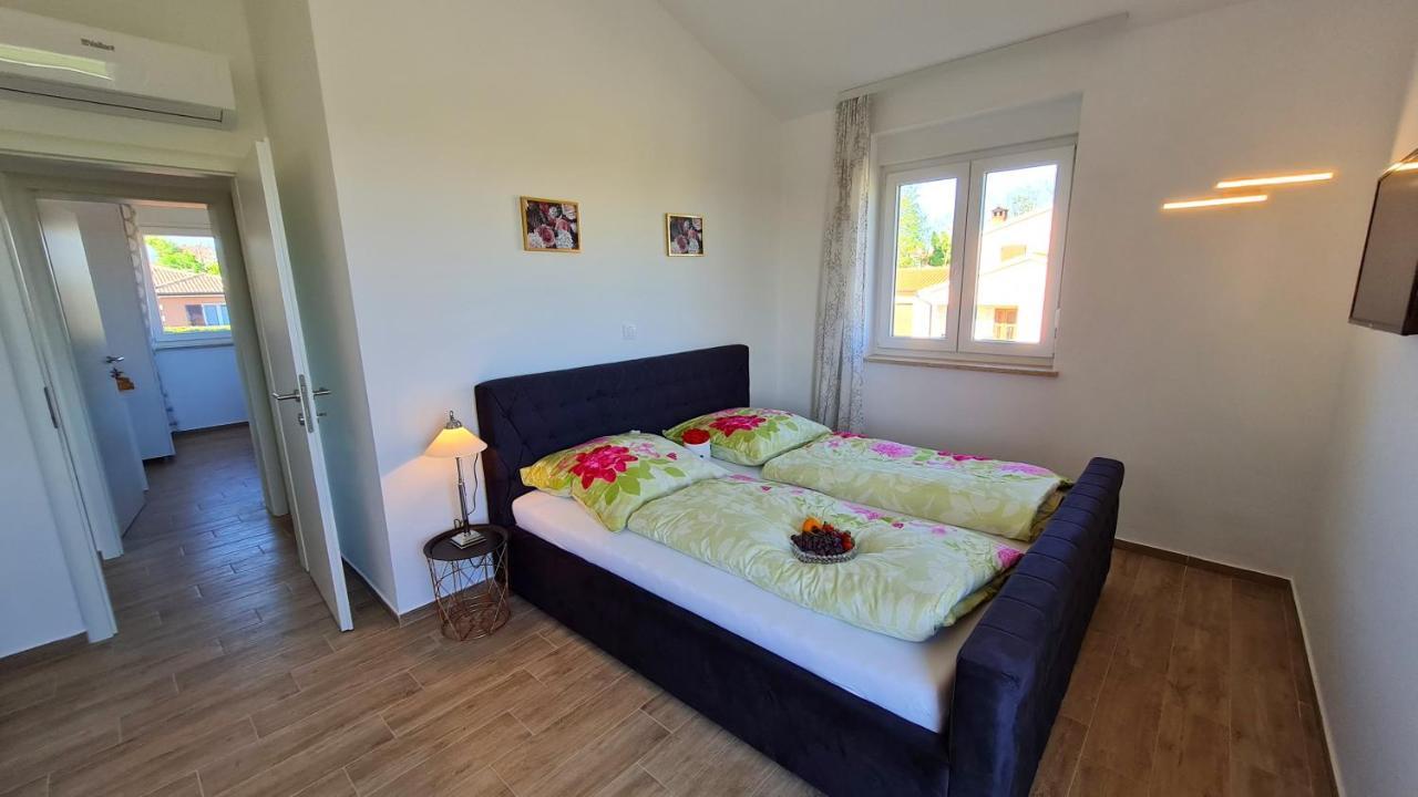 Villa Robert Kaštelir Zewnętrze zdjęcie