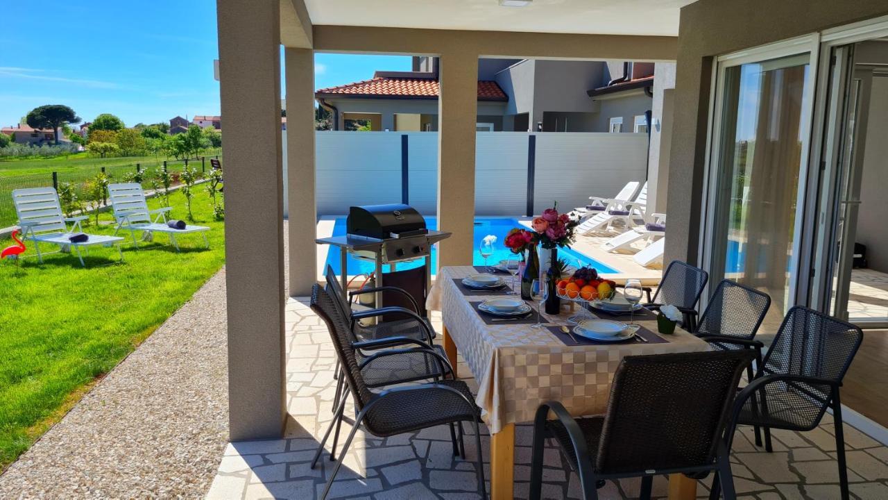 Villa Robert Kaštelir Zewnętrze zdjęcie