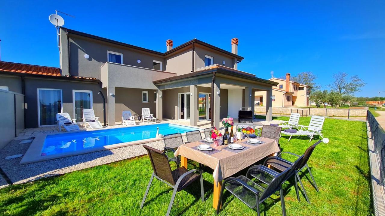 Villa Robert Kaštelir Zewnętrze zdjęcie