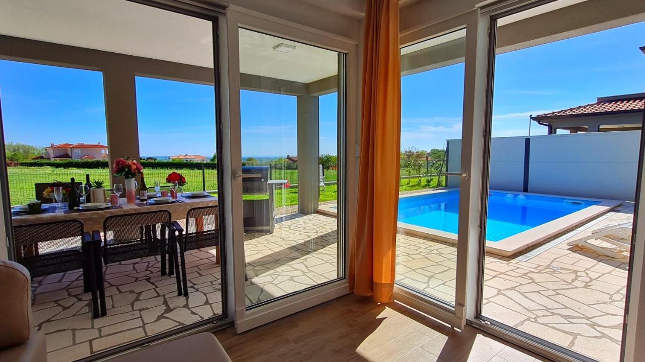 Villa Robert Kaštelir Zewnętrze zdjęcie