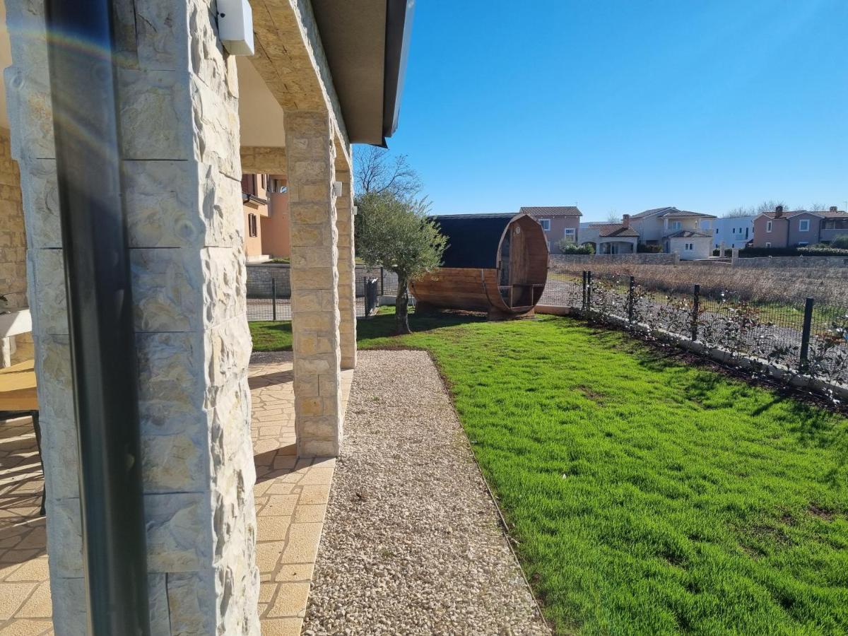Villa Robert Kaštelir Zewnętrze zdjęcie